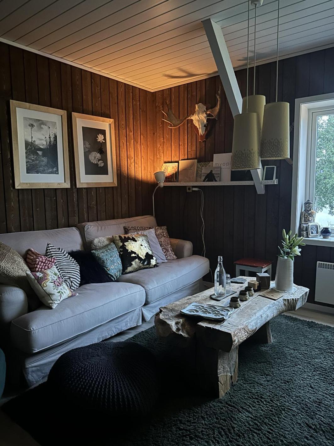 Saga, Et Unikt, Sjarmerende Badehotell Med Fa Rom, Sauna Og Badebrygge - Inderoy Straumen  Eksteriør billede